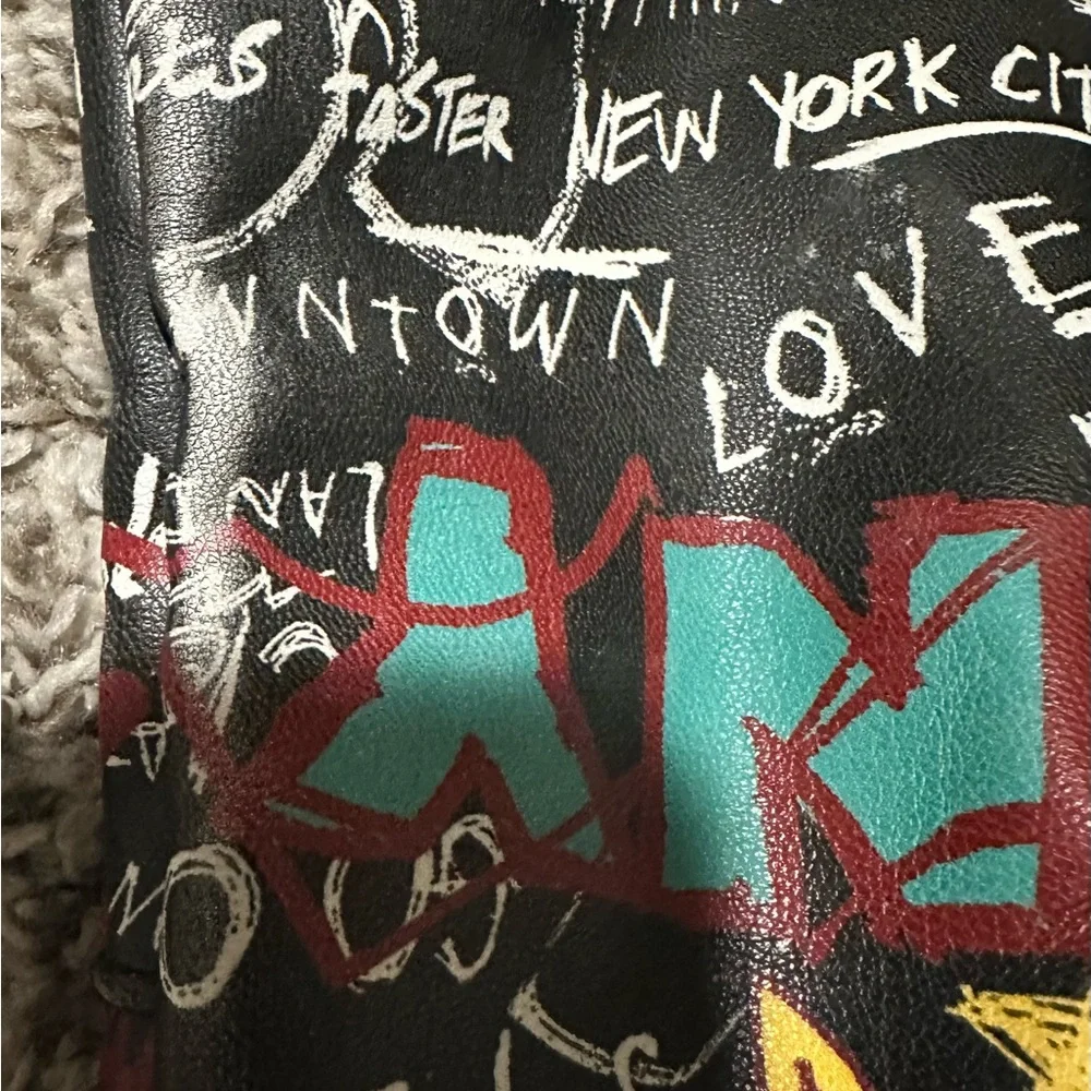 DKNY GRAFFITI BACKPACK HANDBAG
